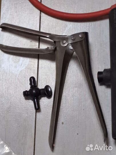 Набор для искусственного осеменения и дырокол