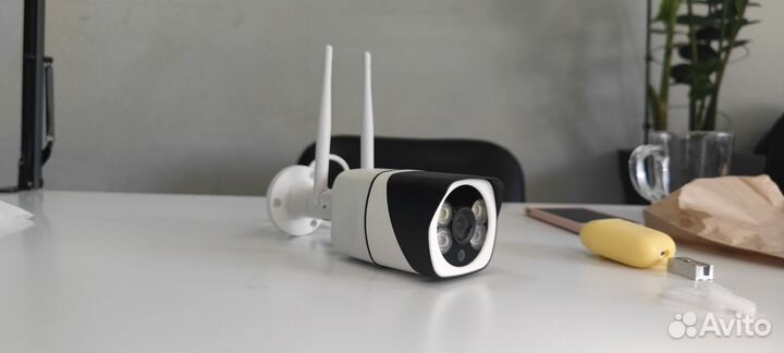 Wifi уличная 3мп камера + 64 гб флешка