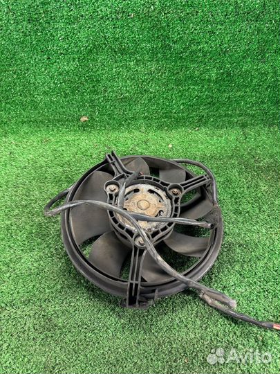 Вентилятор охлаждения Volkswagen Passat B5
