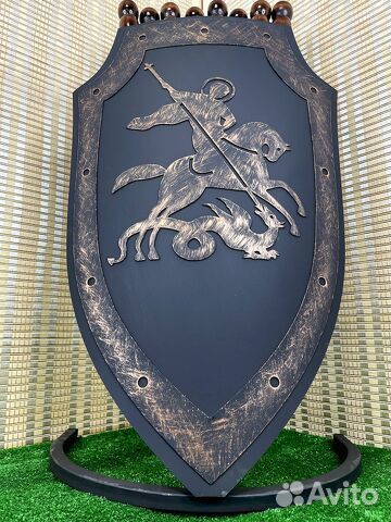 Подставка под шампуры Щит