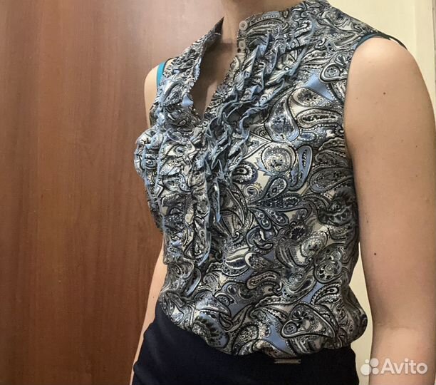 Блузка без рукавов zolla