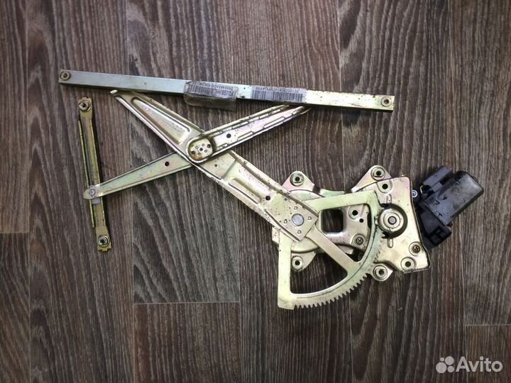 Стеклоподъёмник передний правый GW Hover M4