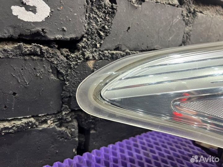 Стоп-сигнал левый Mitsubishi Outlander