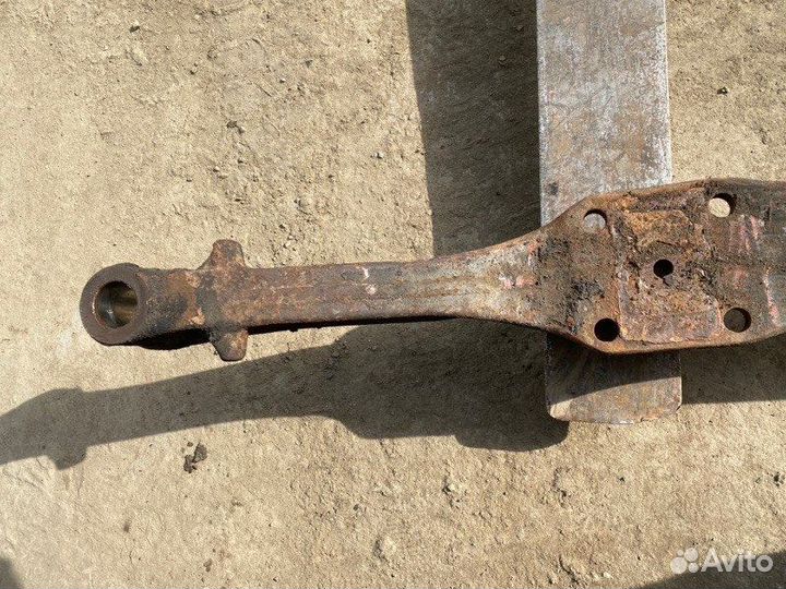 Балка переднего моста Scania 124 420 DC1201L01