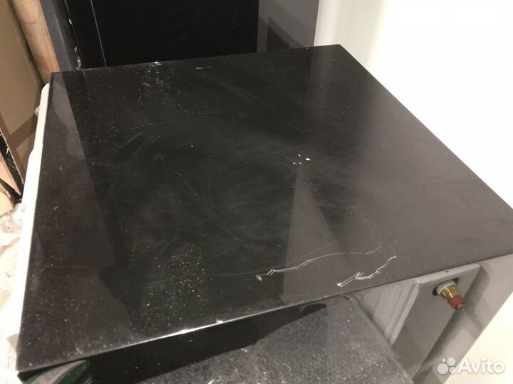 Сабвуфер Audiovector K Super Piano Black