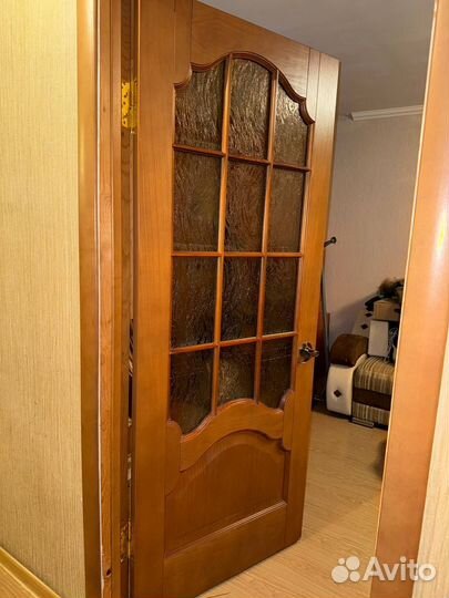 Двери межкомнатные массив