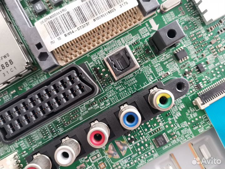 Телевизор Samsung UE32H4000 (Разбор)(По запчастям)