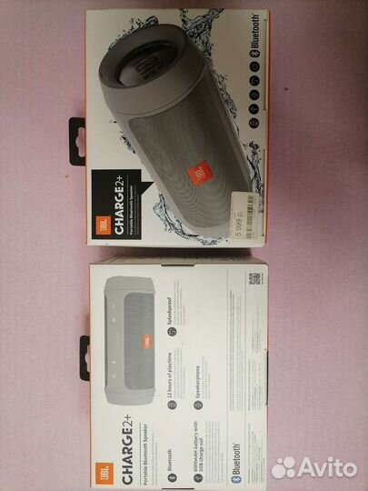 Коробка от оригинальной колонки