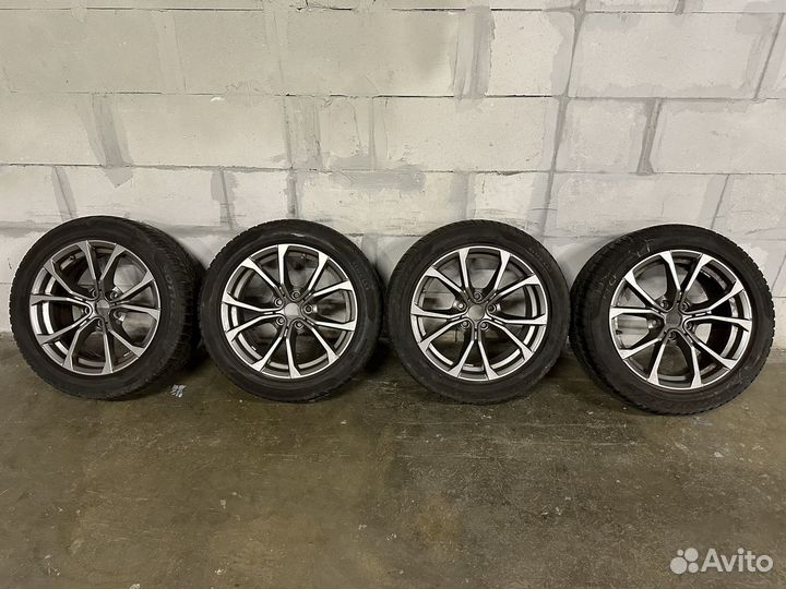 Комплект зимних колес BMW G20 G22 G42 776 стиль