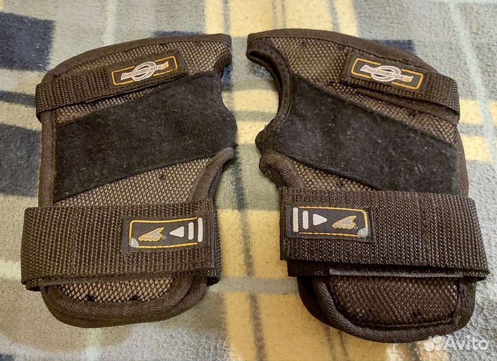 Защита для запястий Rollerblade