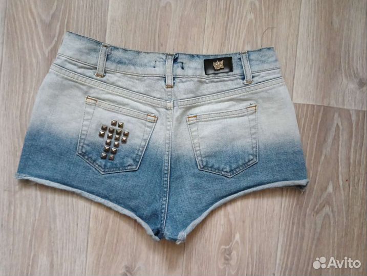 Шорты женские