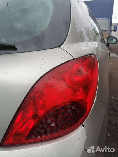 Пежо 207. Фонарь задний правый