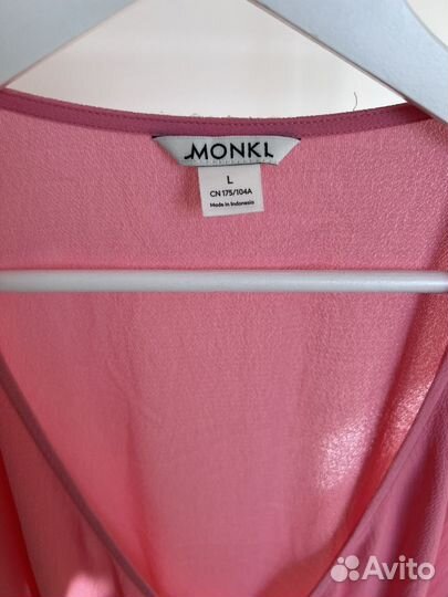 Платье monki L