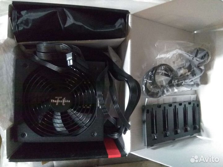 Блок питания Thermaltake SPS 730W