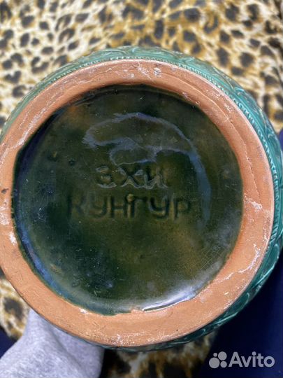 Старинная ваза