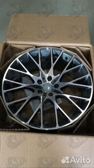 New комплект дисков на BMW 5er 7er R19