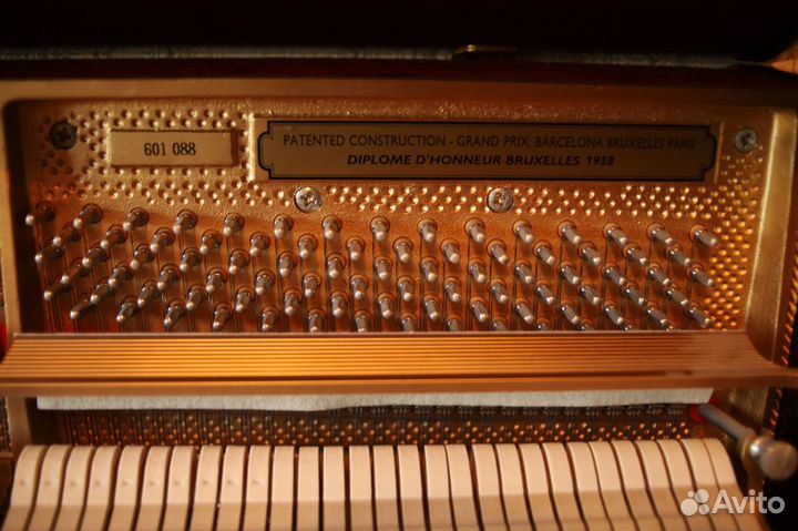 Акустическое фортепиано Petrof P 118 C1 2006 год