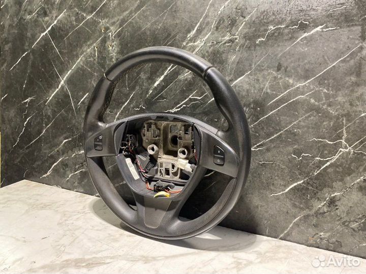 Руль Renault Sandero Stepway K4M2842 2017