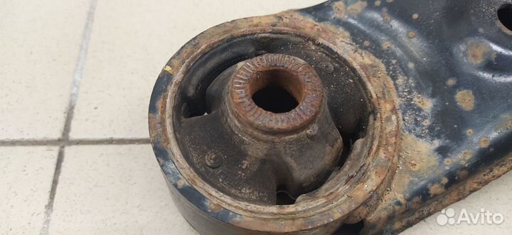 Рычаг передний левый Atlas 2017