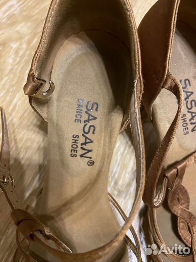 Туфли бальные