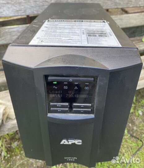 Ибп APC smart-UPS SMT1000I