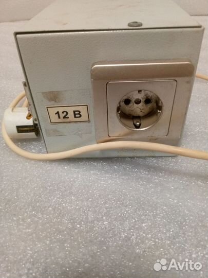 Преобразователь 220 в12