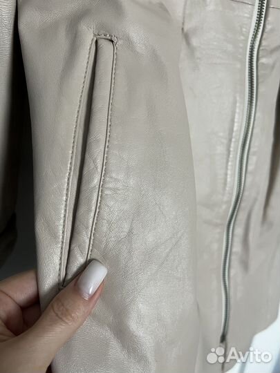 Плащ кожаный женский 44