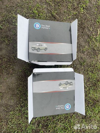 Комплект новых фар нива 2121