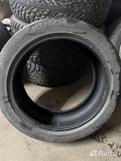 Kumho Ecsta HS51 235/45 R18 98W