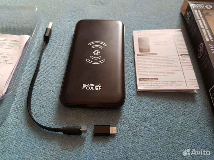 Внешняя Батарея c Беспроводной Зарядкой 10.000mAh