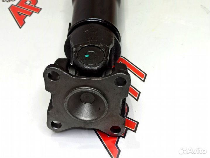 Карданный вал задний Toyota Land Cruiser 80 115 См