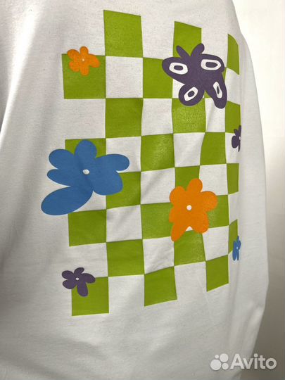 Футболка с принтом onai world унисекс