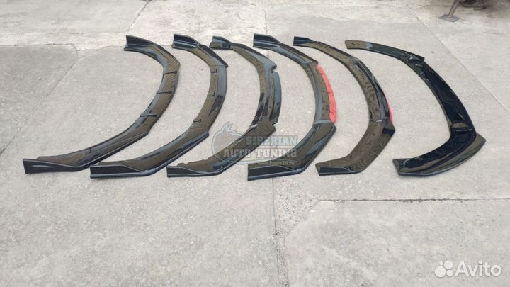 Сплиттер передний сборный черный глянец