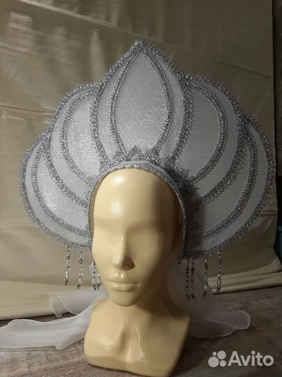 Новогодняя корона