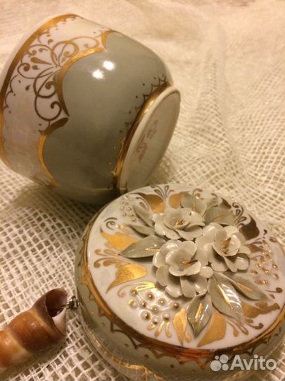 Шкатулки для украшений