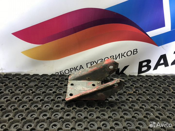 Кронштейн амортизатора Volvo F