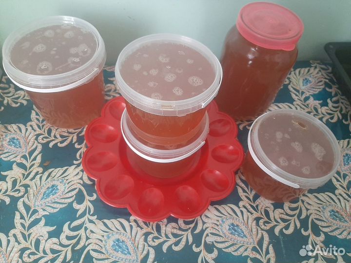 Мед от пасечника