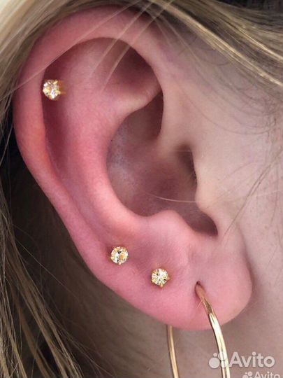 Прокол ушей пистолетом, системой 75