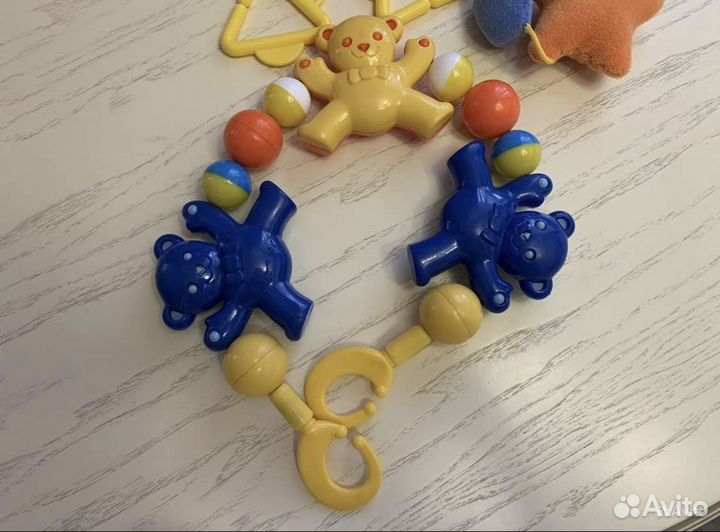 Игрушки на кроватку, коляску
