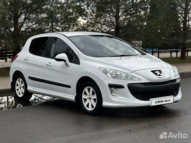 Peugeot 308 1.6 AT, 2010, 122 428 км объявление продам