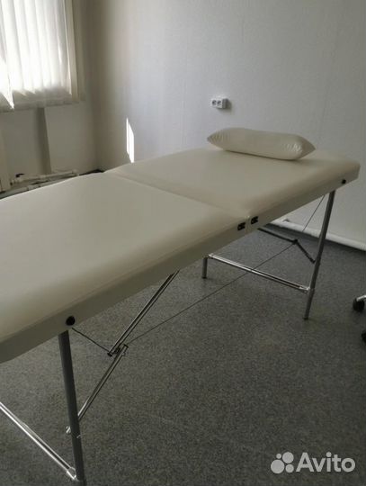 Кушетка для наращивания ресниц