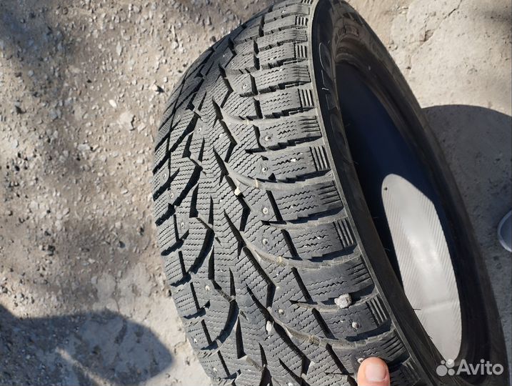 Toyo Observe G3-Ice 215/50 R17