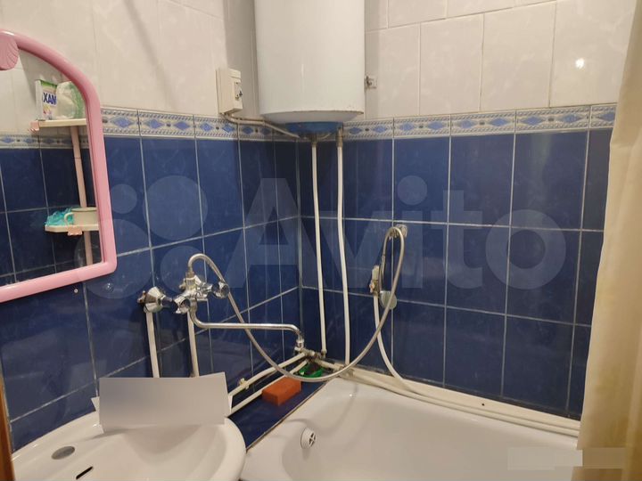 2-к. квартира, 54 м², 1/2 эт.