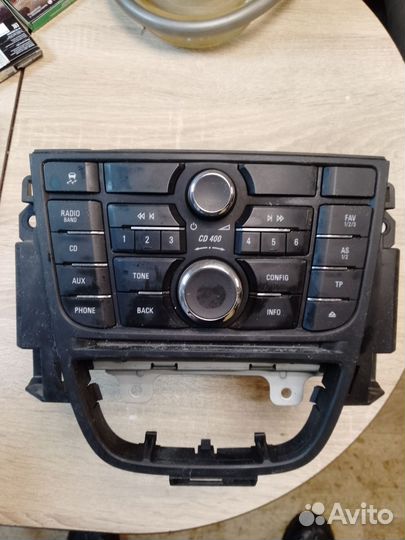 Штатная магнитола Opel Astra J