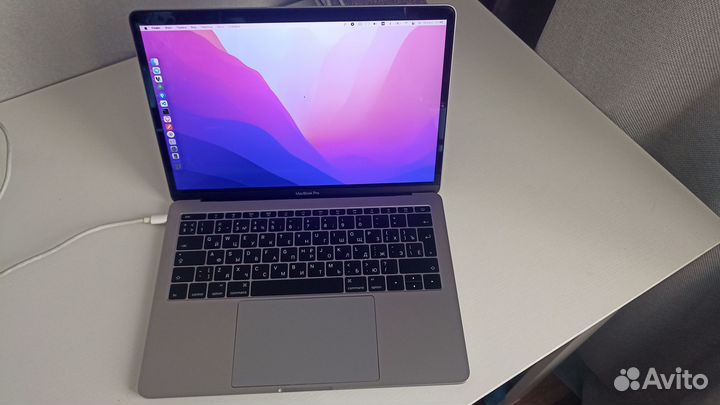 Macbook pro 13 2016 8/256