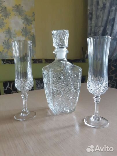 Штоф и два фужера