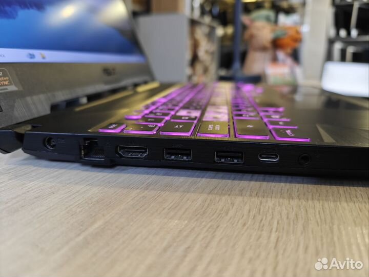 Игровой ноутбук Asus (RTX2060/Ryzen 7/16 озу)