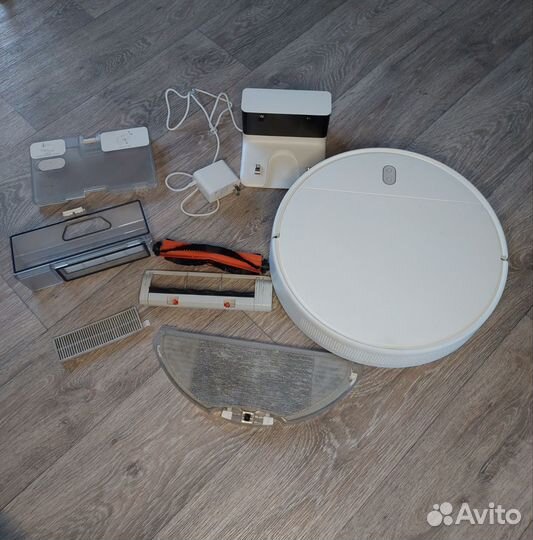 Робот пылесос Xiaomi MiJia Robot G1 на запчасти