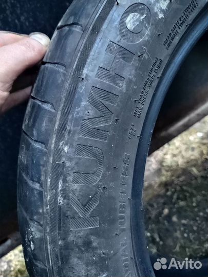 Kumho 722 245/50 R18