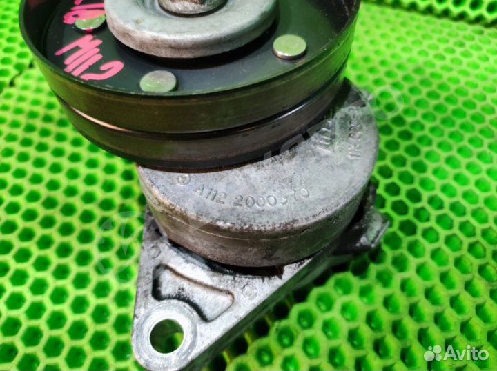 Натяжитель приводного ремня Mercedes-Benz E W210